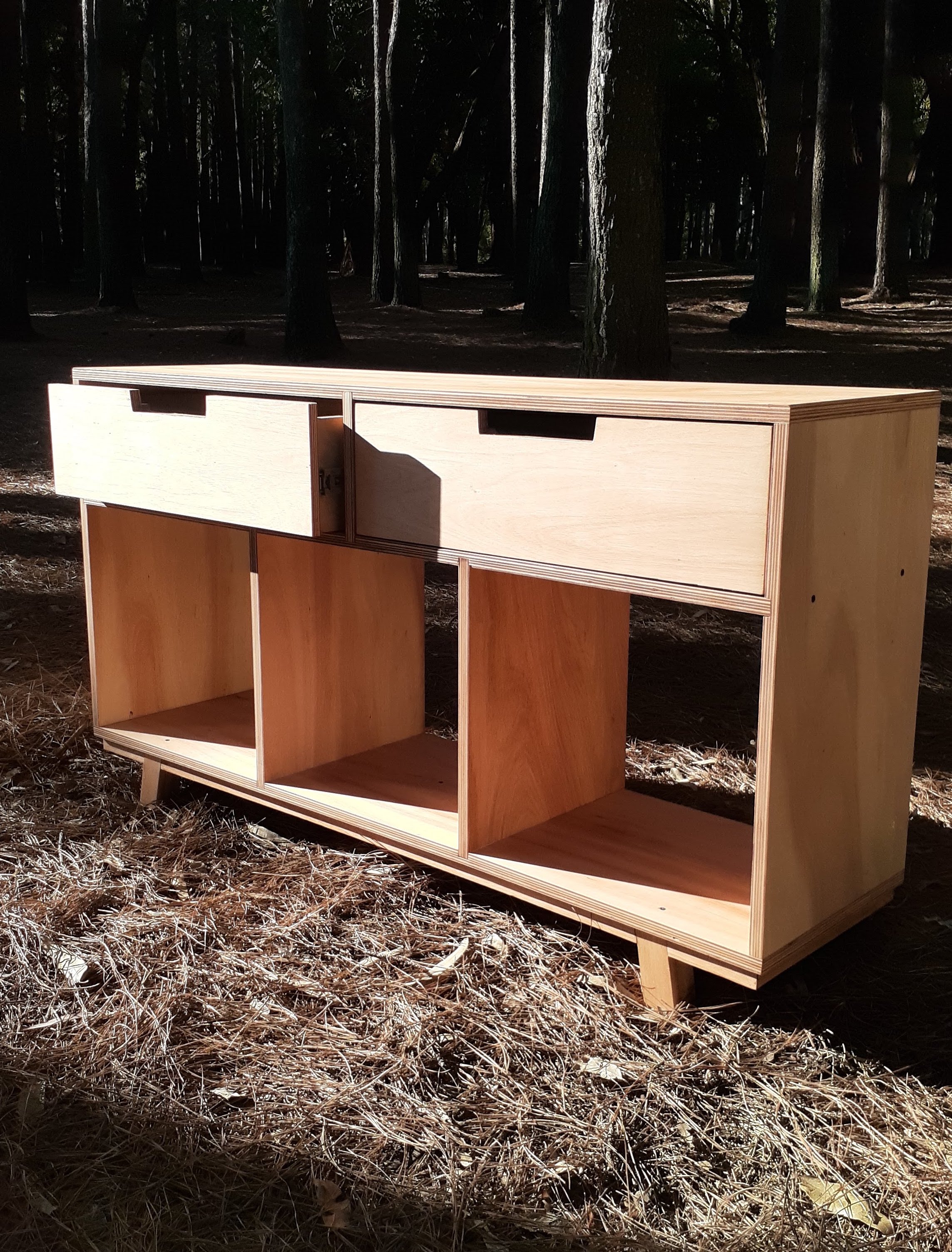 Mesa despojador. Estudio Gé, Montevideo, Ciudad de la costa